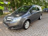 Opel Zafira 1.8 Family 7 Sitzer Tempomat Klima TÜV - Opel Zafira Gebrauchtwagen in Lübeck