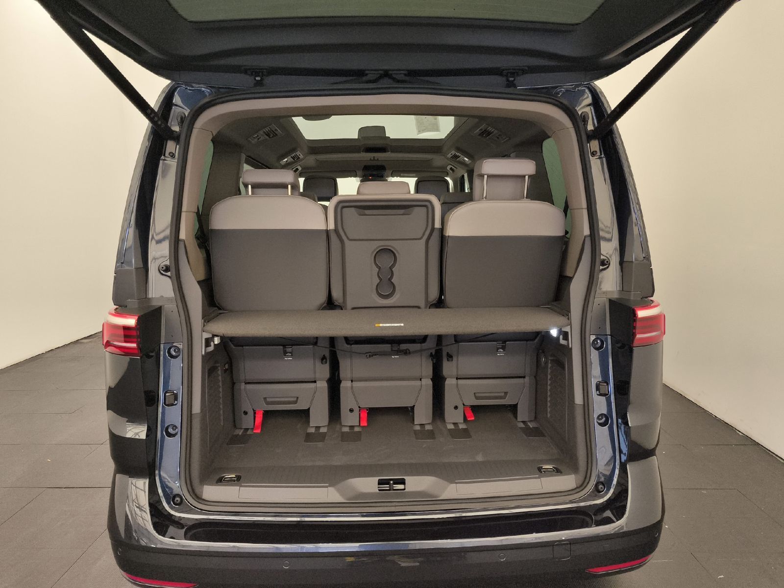 Volkswagen T7 Multivan - Bild 12