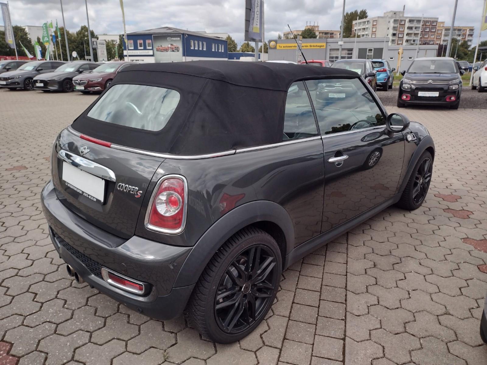 MINI Cooper S Cabrio +Leder+Nav+