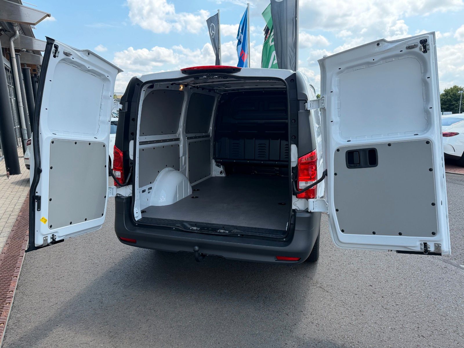 Fahrzeugabbildung Mercedes-Benz Vito 116 CDI 3200 Klima Kamera LED AHK