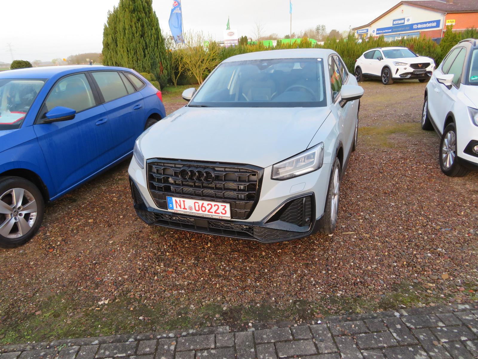 Audi Q2 35 TFSI S line S-Tronik LED ACC RFK