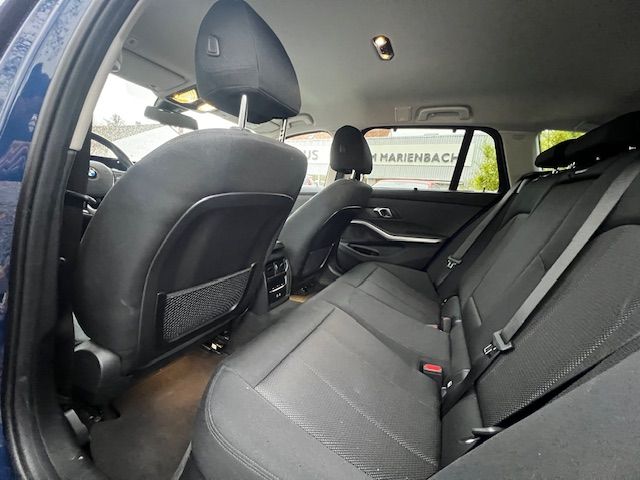 BMW 318i Touring Aut. foto 14