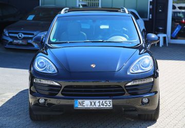 Porsche Cayenne - 9