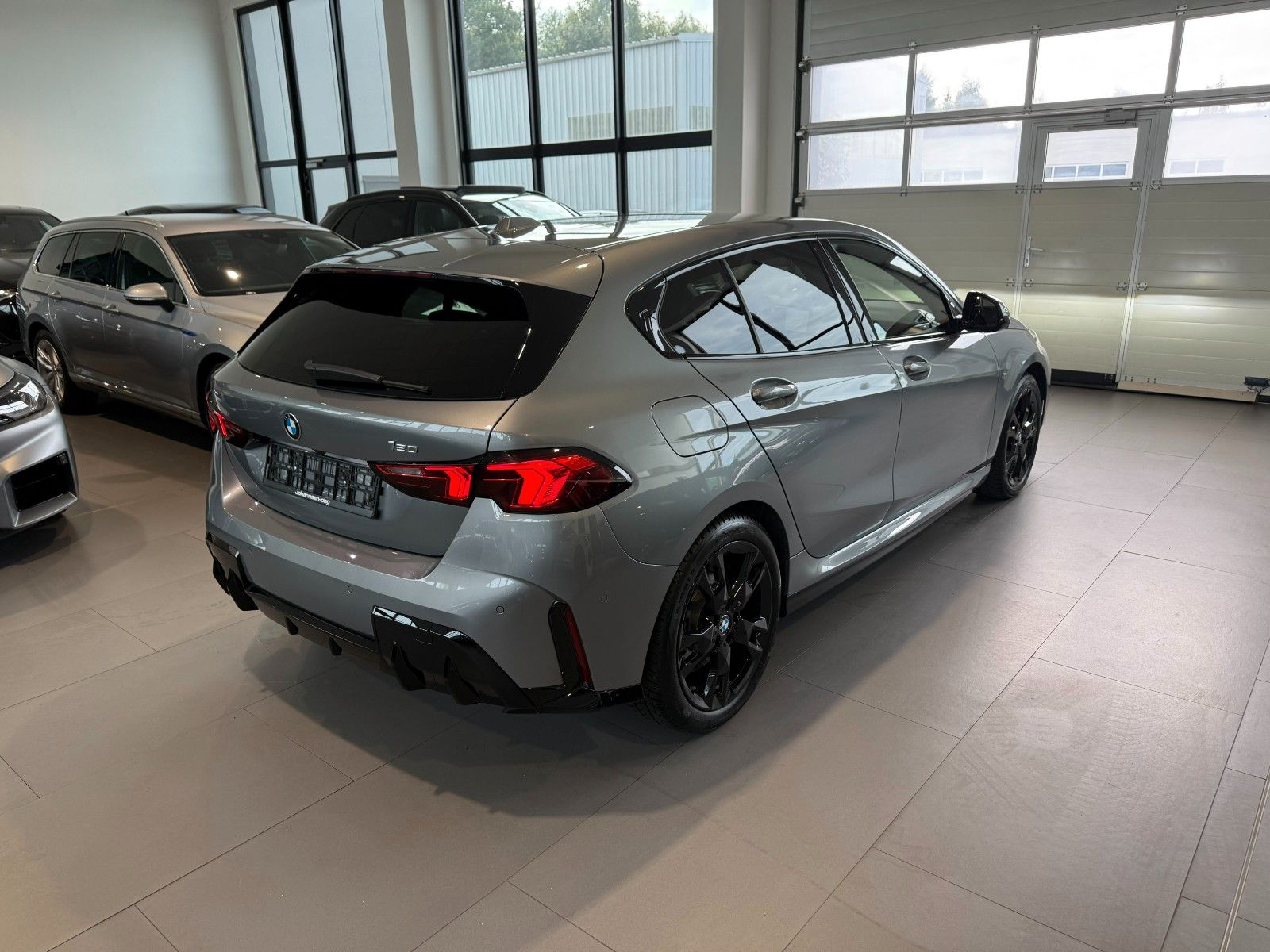 BMW 120 M Sport HUD/LED/H&/COCKPIT PROF./360°/SIDE foto 7