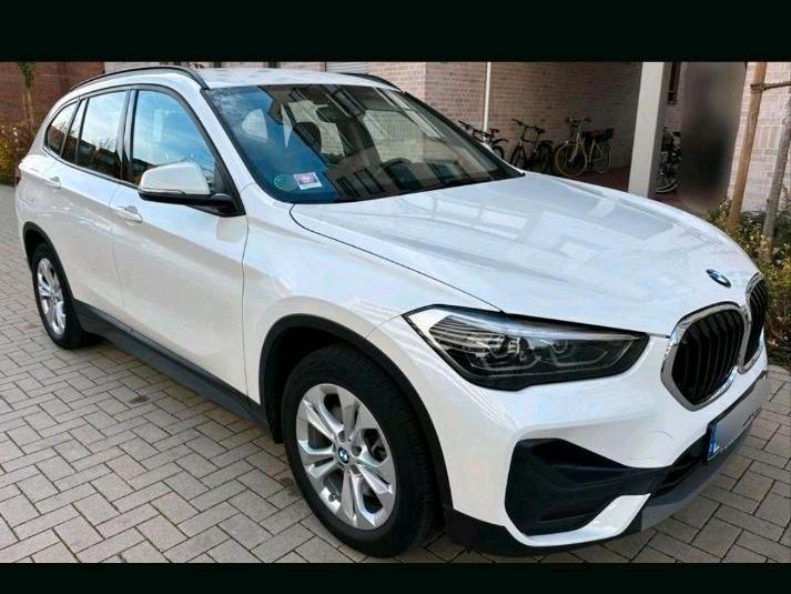 Image of BMW iX1