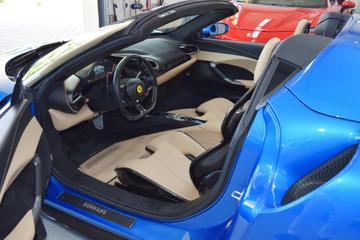 صورة 2 لـ 2022 Ferrari 296 GTS