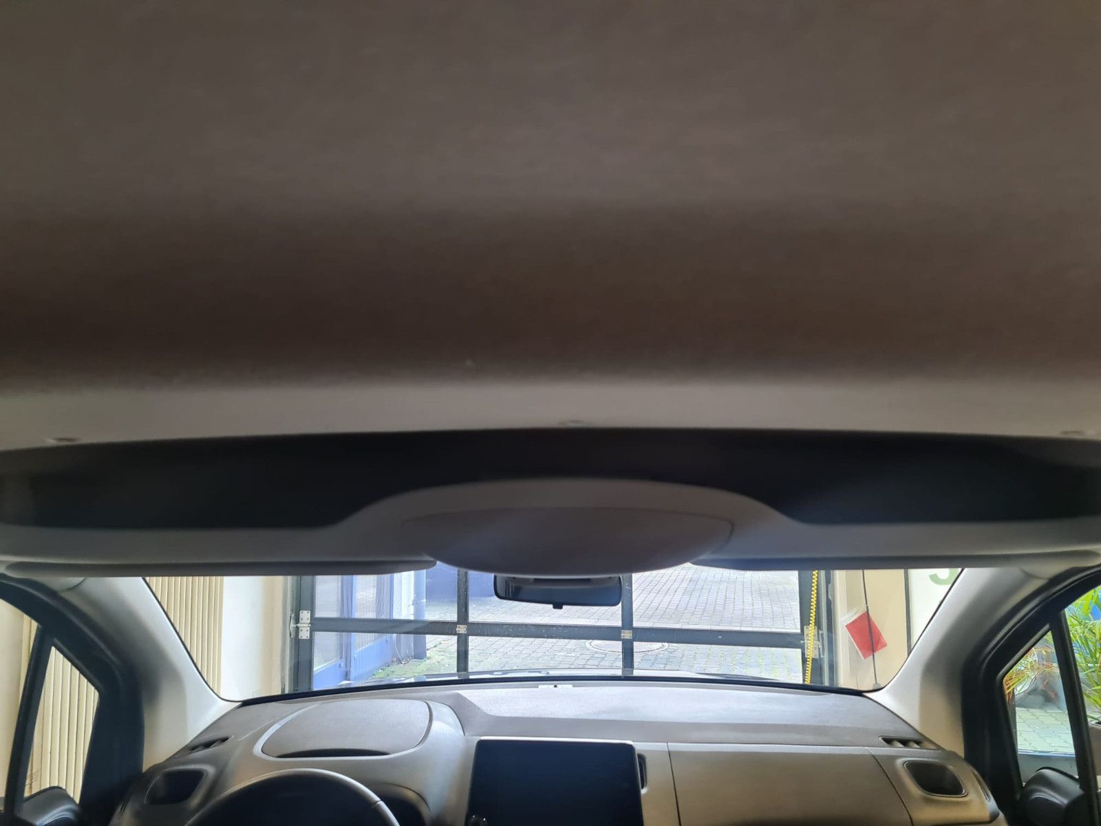 Fahrzeugabbildung Citroën Berlingo / KAMERA / SCHECKHEFT