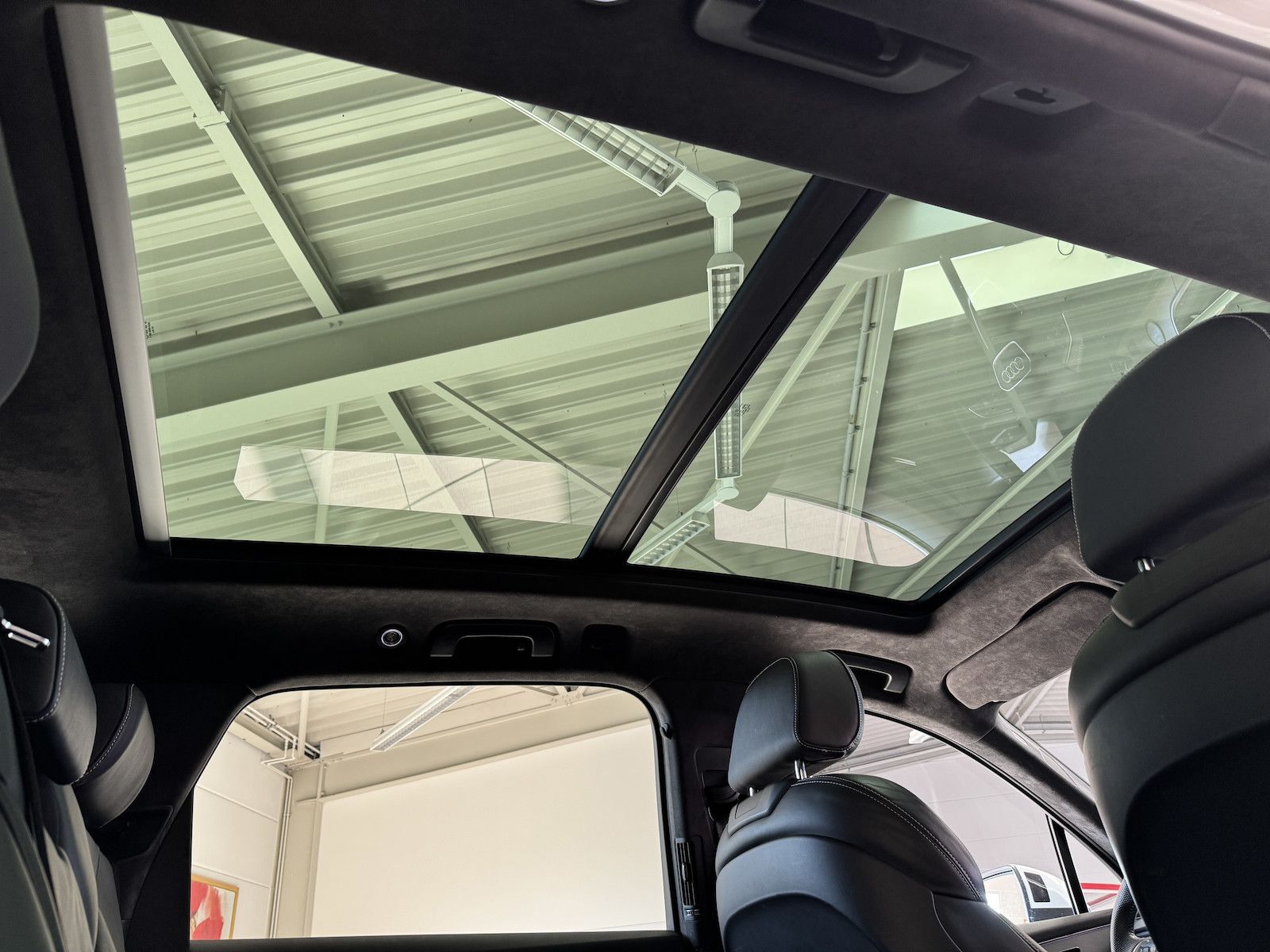 Fahrzeugabbildung Audi Q7 S-Line /7-Si/Pano/Matrix/BOSE/Luft/Ahk/