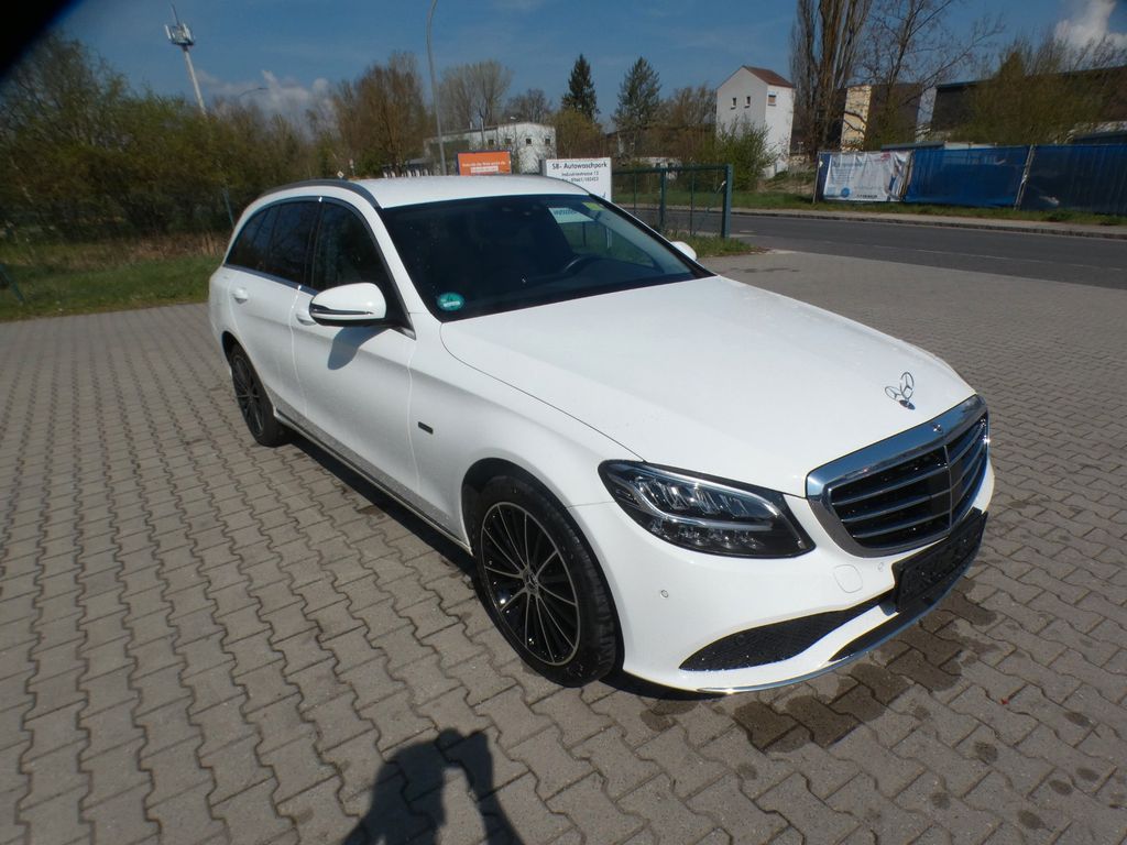 Image of Mercedes-Benz C 300