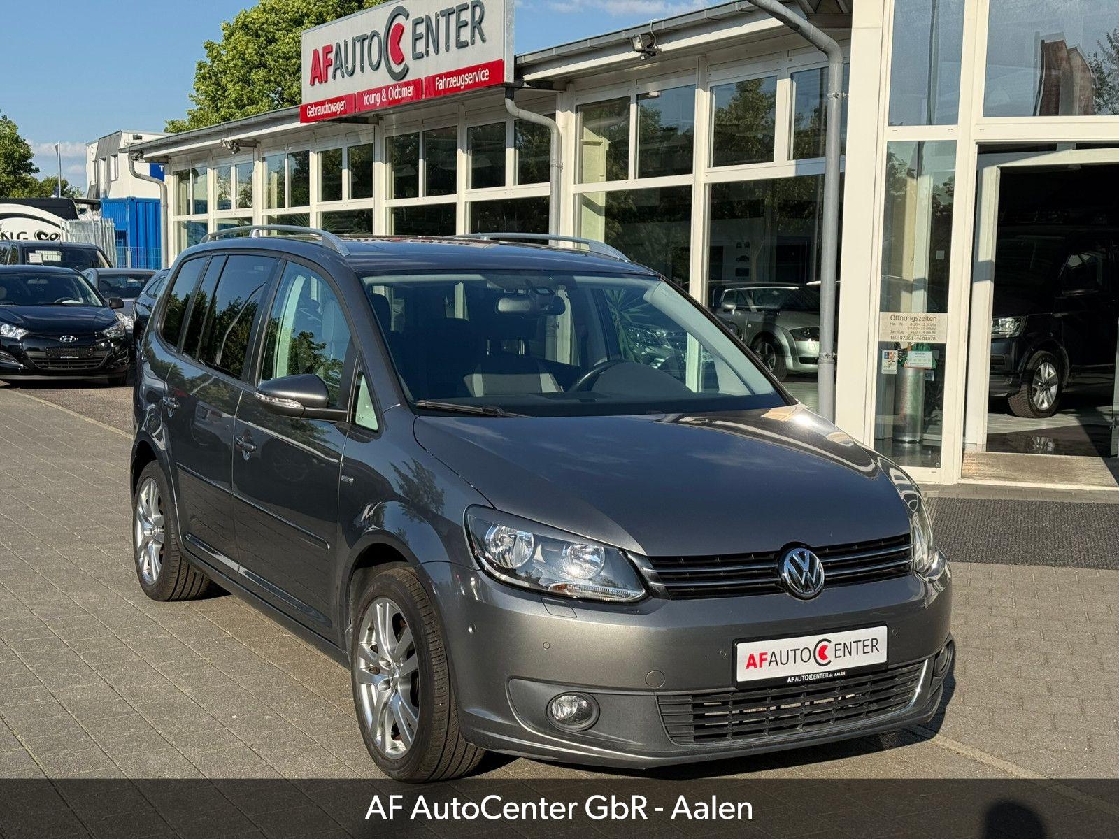 Volkswagen Touran 1.4 TSI Life *7-Sitzer*Panorama*Navi