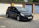 Toyota Zum Verkauf: Toyota Verso 2.2 Diesel mit 2... - Toyota Corolla Verso in Hamburg
