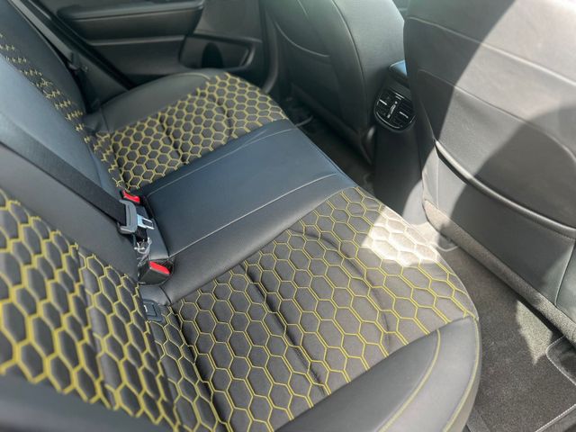 Kia XCeed  Launch Edition