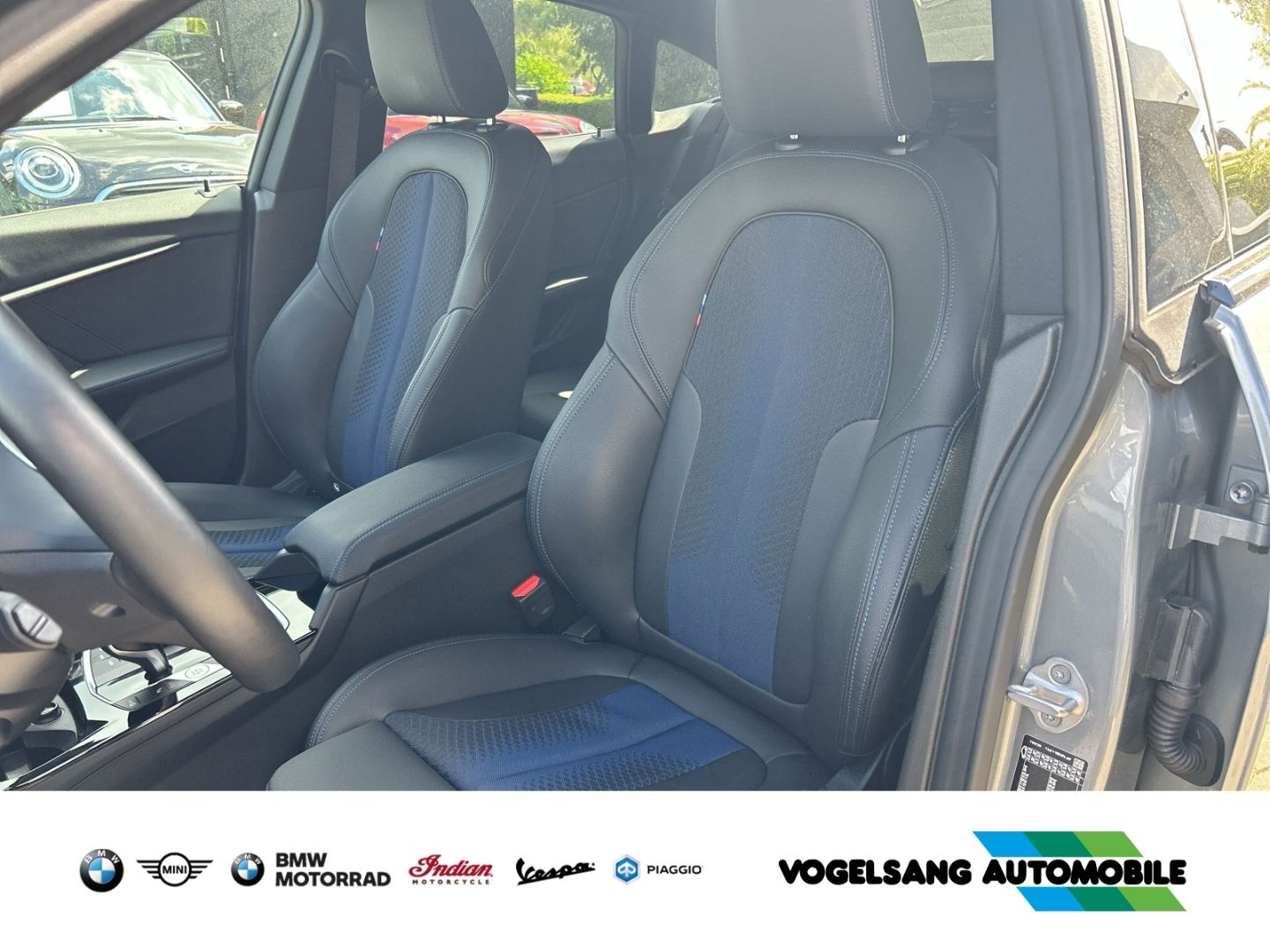 Fahrzeugabbildung BMW 218 Gran Coupe i M Sport Park-Assistent Navi LED