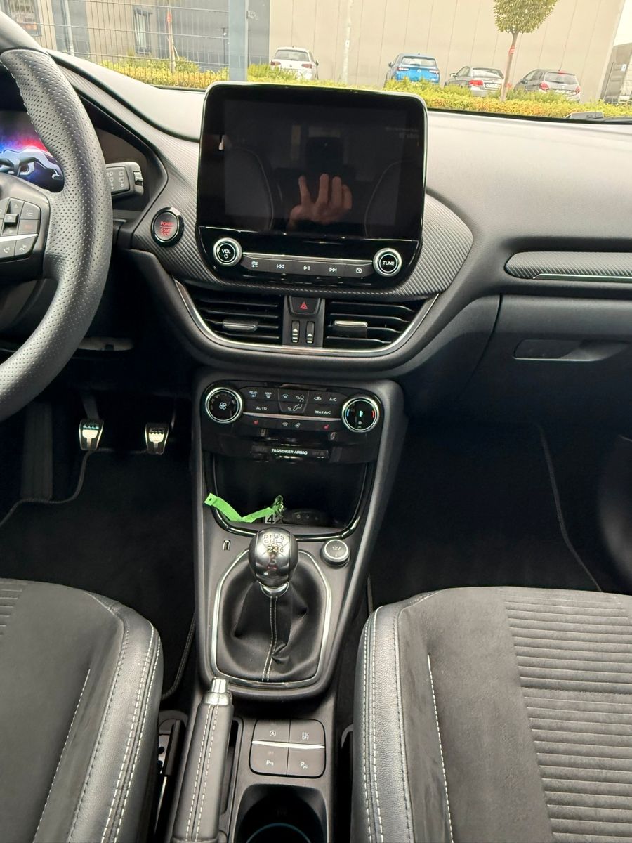 Fahrzeugabbildung Ford Puma ST X  Performance-Paket,Navi,Sitzh.,Kamera