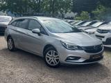 Opel Astra K 1.6 TÜV NEU*96T/KM*2 Hand*Navi*Klima*AHK - Opel Astra mit Diesel-Antrieb: 1.9