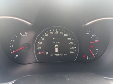 KIA Sorento - 11