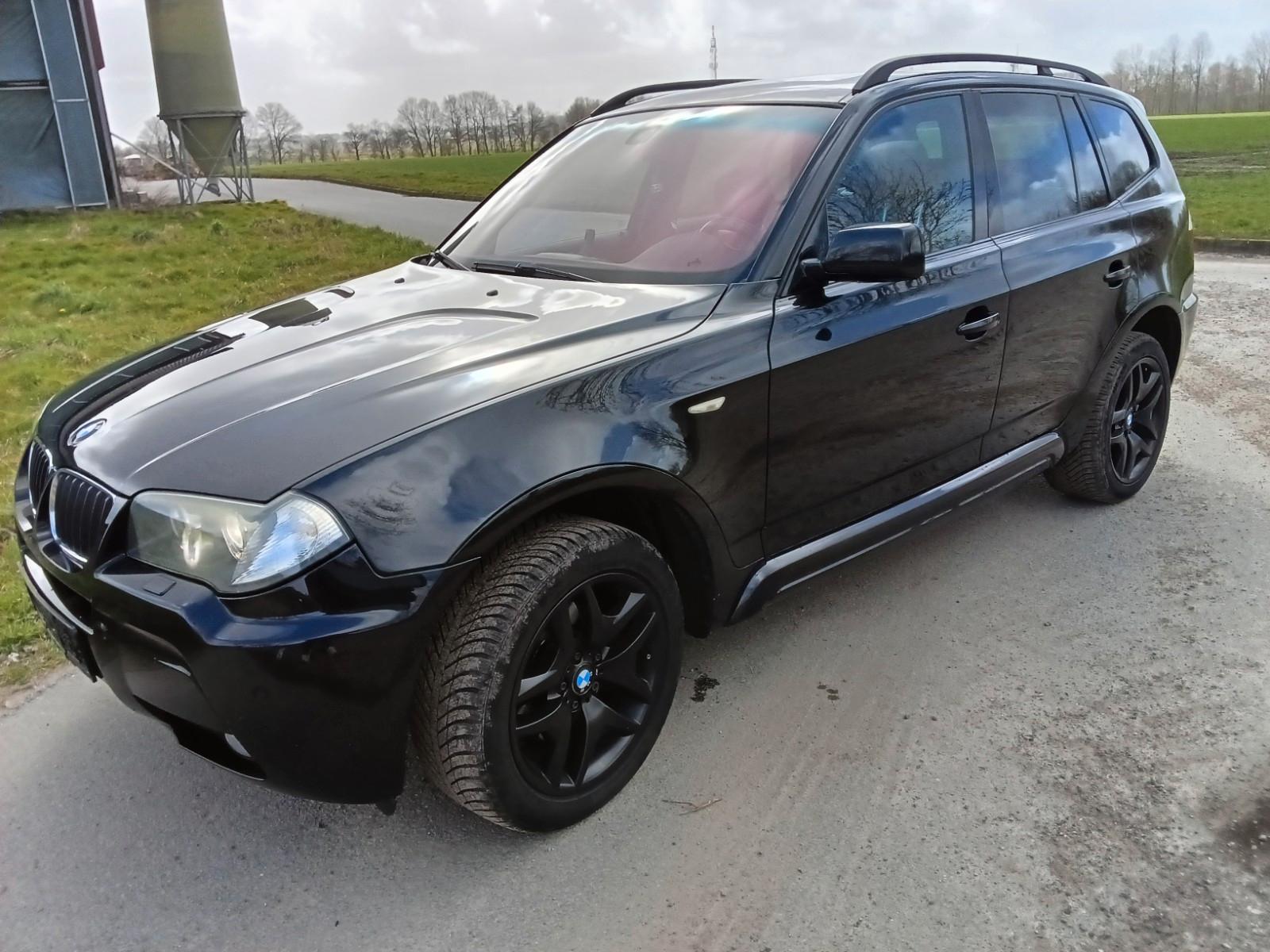 BMW X3 2.0d,MPaket ! Volleder! AHK! Top Optik !PANO!