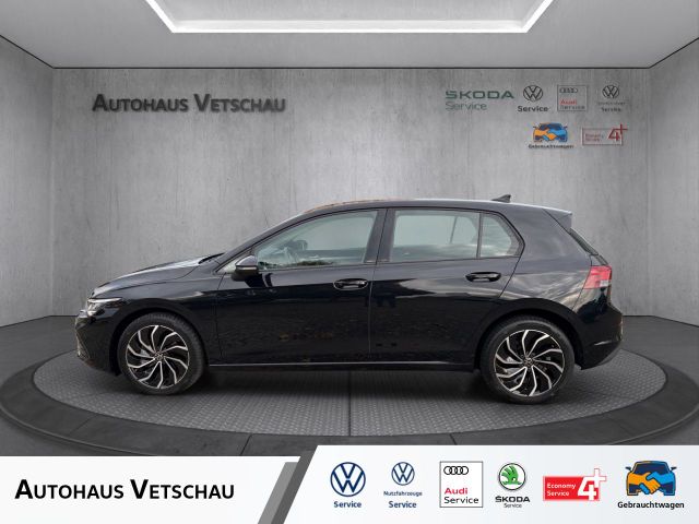 Golf VIII Life 1.5 TSI NAVI/STHZG/LED/ACC/RFK