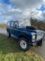 Land Rover Defender 110 Td5 Station Wagon E E - Land Rover Defender in Freiburg