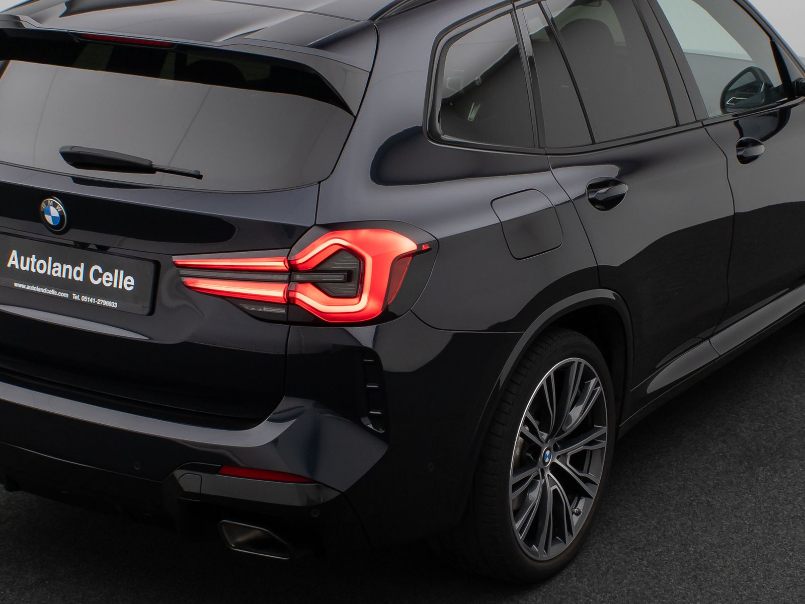 Fahrzeugabbildung BMW X3 xD30d M Sport Kamera Panorama DAB AHK 21Zoll