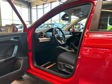 MYAUTOCENTER – Gebraucht- und Jahreswagen mit Werkstattservice in Pfaffenhofen Seat Arona *1.Hand*19%*Tempo*Navi*Spurass*LED*