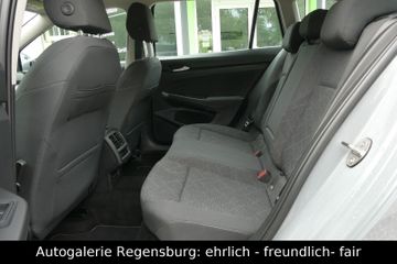 Volkswagen Golf - 10