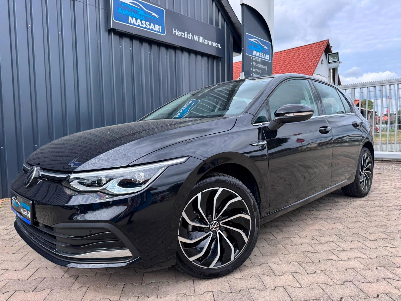 Volkswagen Golf VIII Lim. Style eTSI ACT Automatik, Navi...
