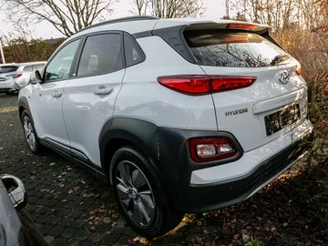 Hyundai Kona Premium Elektro 2WD Fahrassistenz-Paket