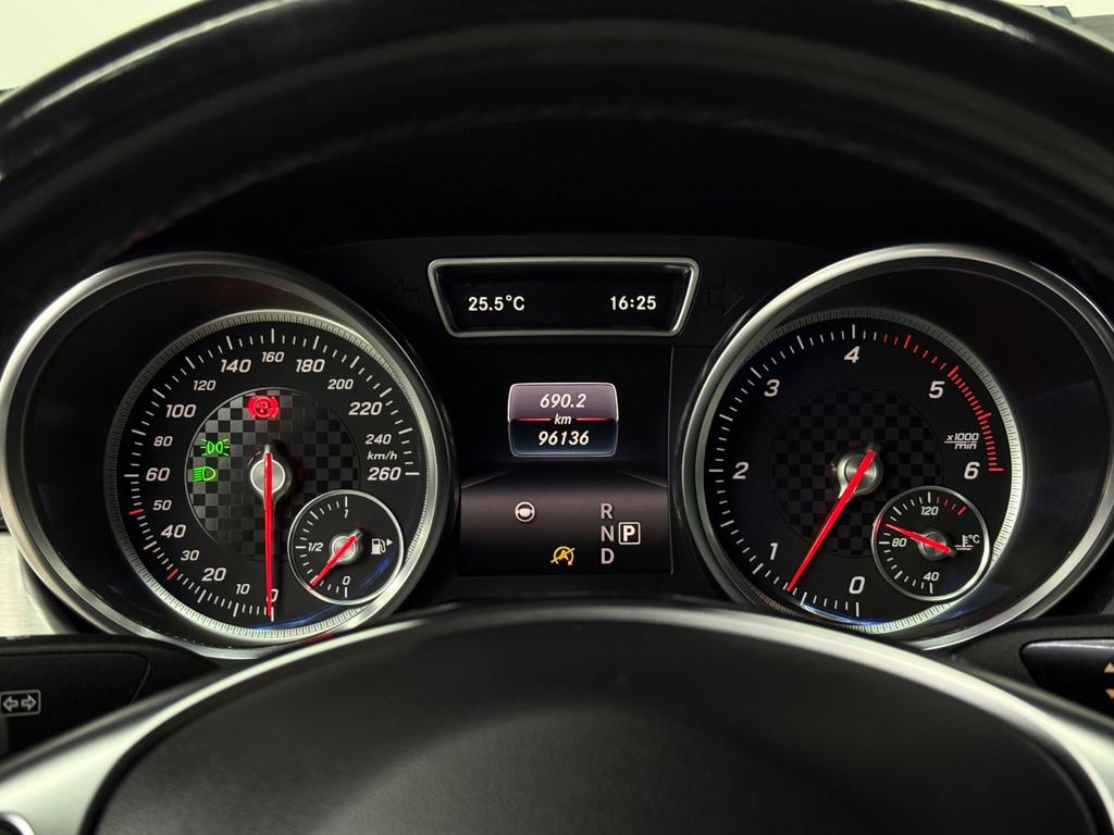 Mercedes-Benz GLE 350 d Coupé 4MATIC AMG, Foto 32 von 45