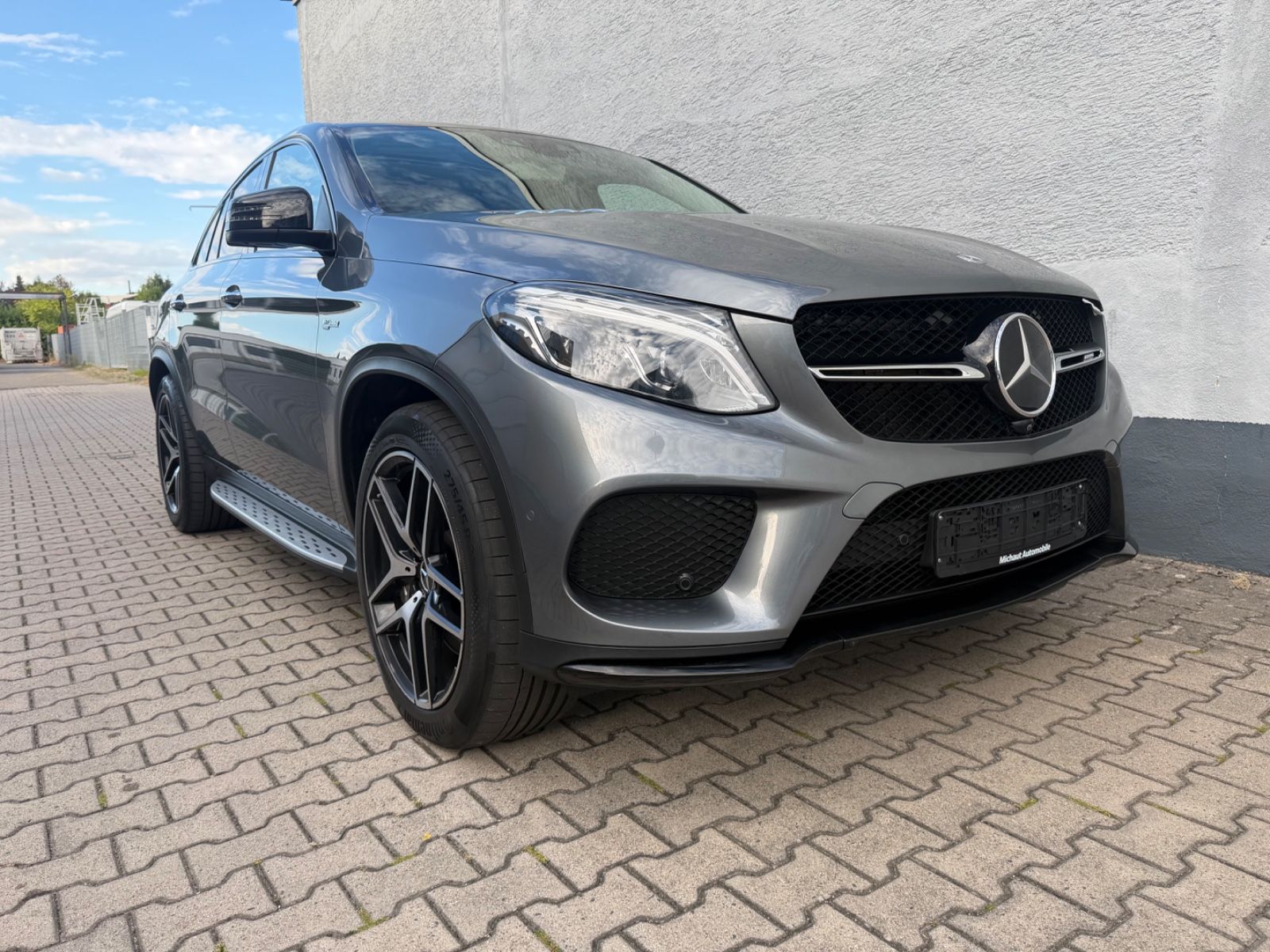 Mercedes Mercedes-Benz GLE 43 AMG/Pano/H&K/360°/StandHz/AHK
