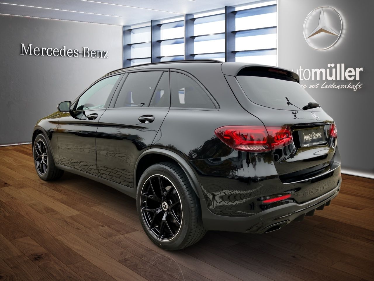 Fahrzeugabbildung Mercedes-Benz GLC 200 4M AMG Plus+Night+360°+Totw+Ambi+LED+20'