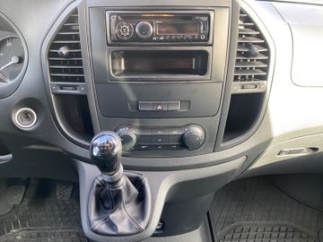 Fahrzeugabbildung Mercedes-Benz Vito 111 CDI Kompakt Mixto*6.Sitze*Klima*Leder*