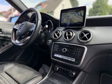 Mercedes CLA 200 - 9