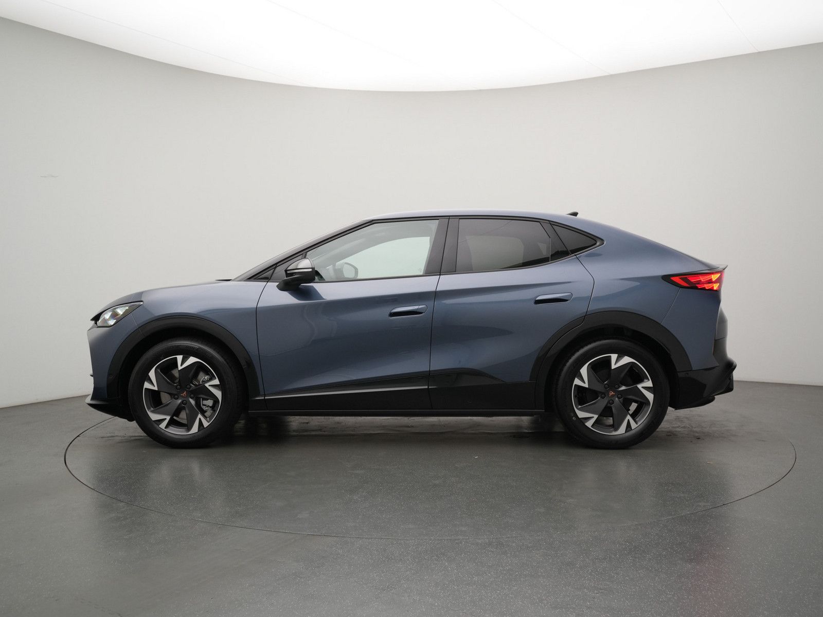 Cupra Tavascan - Bild 19