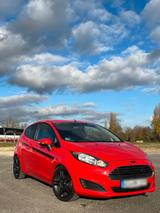 Ford Fiesta MK7 Facelift HU27 - Ford Fiesta: Facelift