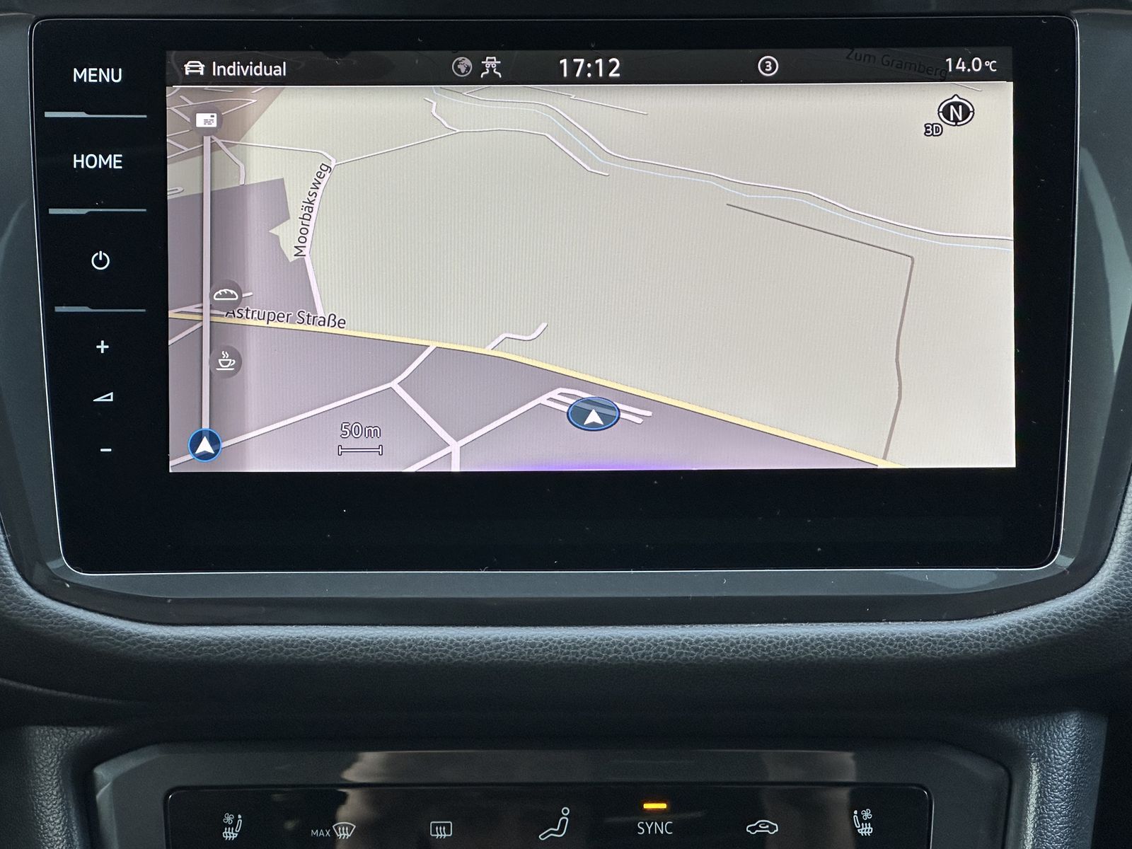 Fahrzeugabbildung Volkswagen Tiguan Allspace Life NAV+IQ-LIGHT+PANO+20ZO+AHK