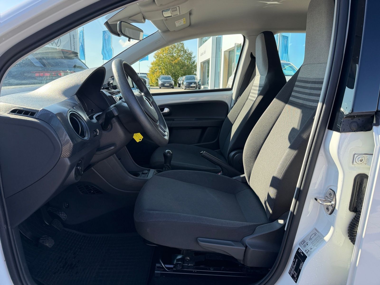 Volkswagen up! - Bild 10