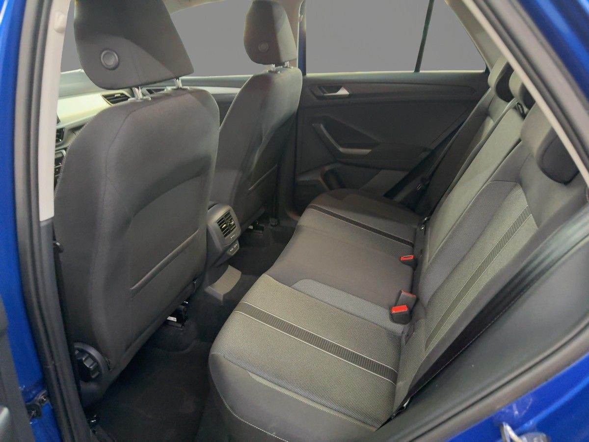 Volkswagen T-Roc - Bild 10