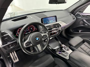 Fahrzeugabbildung BMW X3 xD20d M Sport Panora Kamera HUD H/K AHK 19"