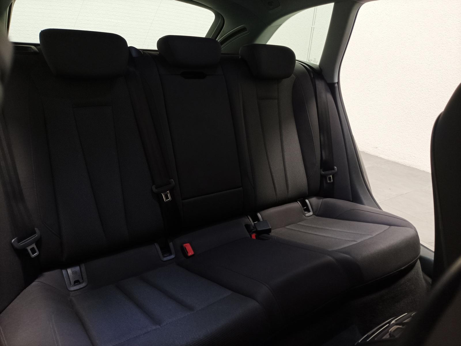 Audi A4 40 2.0 TFSI Avant Navi Tempomat Sitzhzg. PDC, миниатюра 16