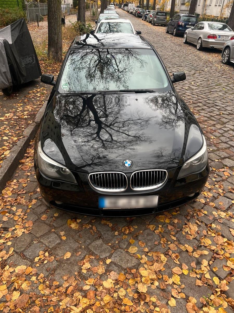 BMW 525