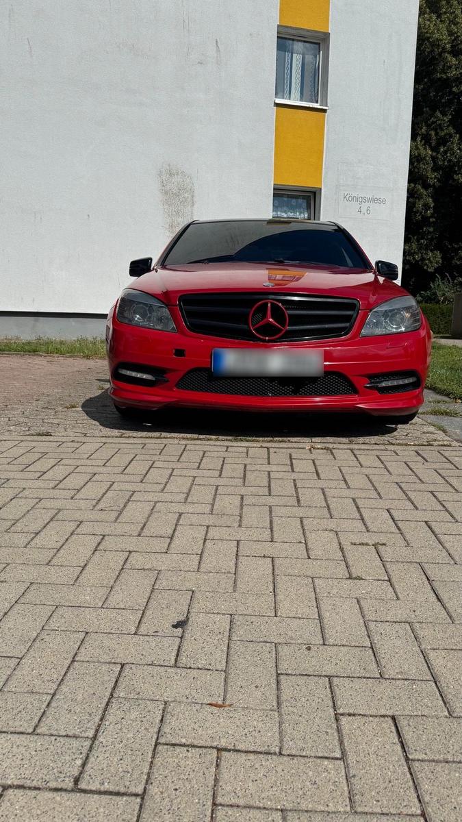 Mercedes-Benz C 300