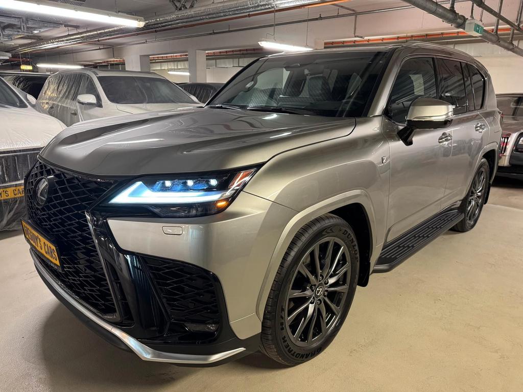 Lexus LX600+F-SPORT+7-SITZER+V6TwinTURBO+NEW+EUROvers