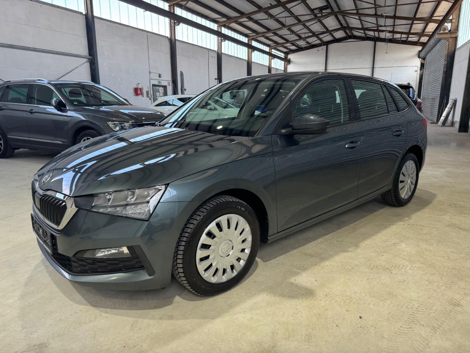 Skoda Scala Active DSG PCD Navi Klima Kamera Euro 6d