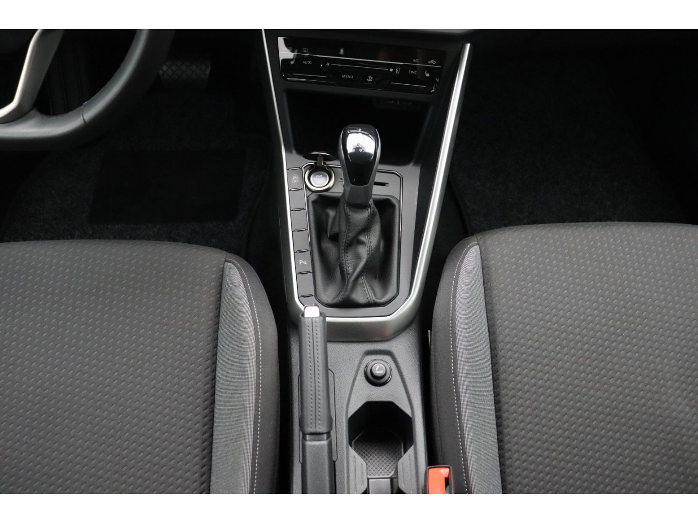 Fahrzeugabbildung Volkswagen Taigo Life 1.0 Automatik Kamera LED