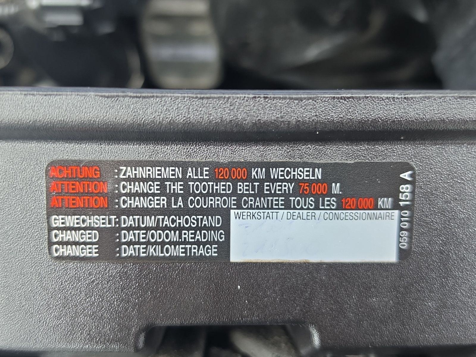 Fahrzeugabbildung Volkswagen Touran Match AUTOMATIK LEDER  PDC SHZ PDC
