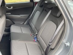 Fahrzeugabbildung Hyundai KONA 1.6 GDi Hybrid Trend *Navi*Kamera*ACC*LED*
