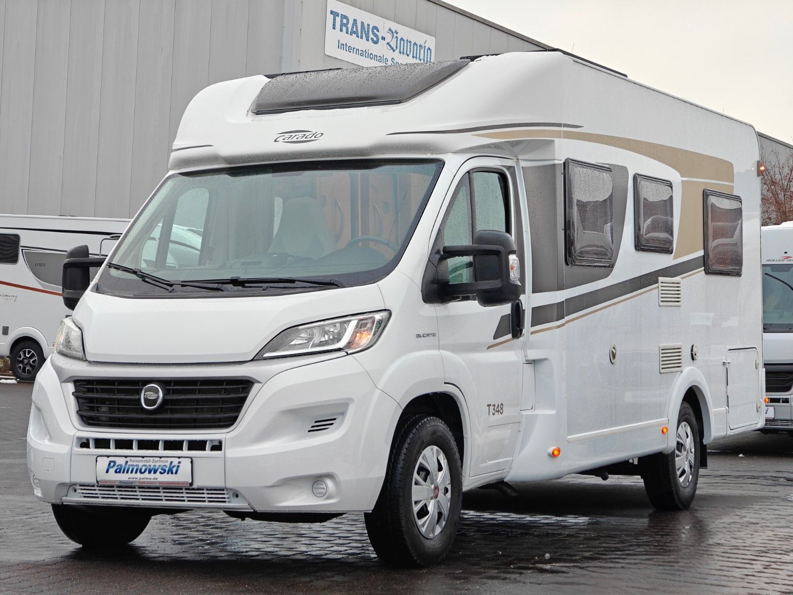 Fahrzeugabbildung Carado T-348 - Automatik, SAT, TV, 2x Solar, Hubbett -