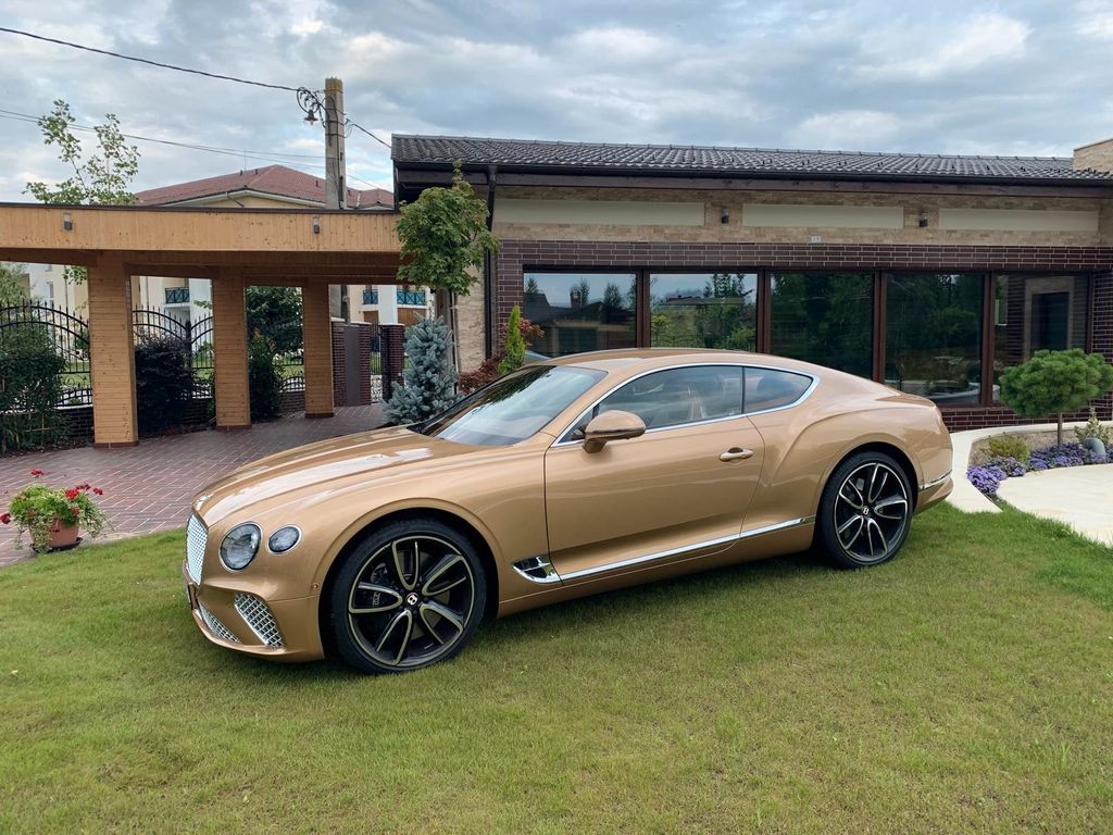 Bentley Continental GT