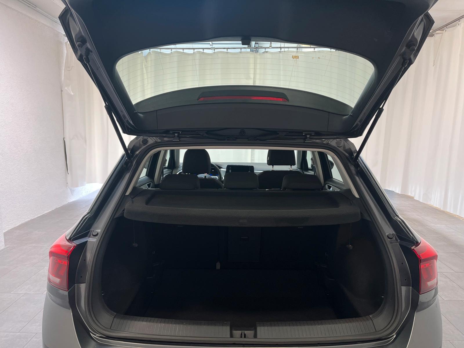 Volkswagen T-Roc 2.0 TDI Life Navi CAM LED Sitzhzg., миниатюра 6